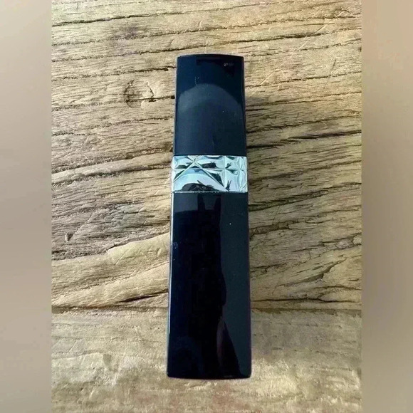 Rouge Dior Forever Liquid Lacquer Lipstick ~ 999 ~NEW! - Picture 5 of 6